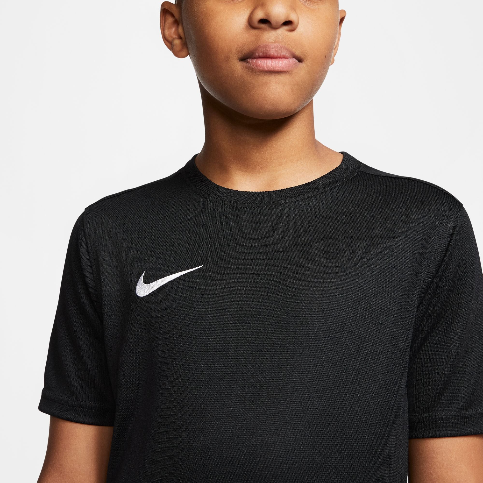 Nike Dri-fit Park VII Shirt Short Sleeve in Black close up