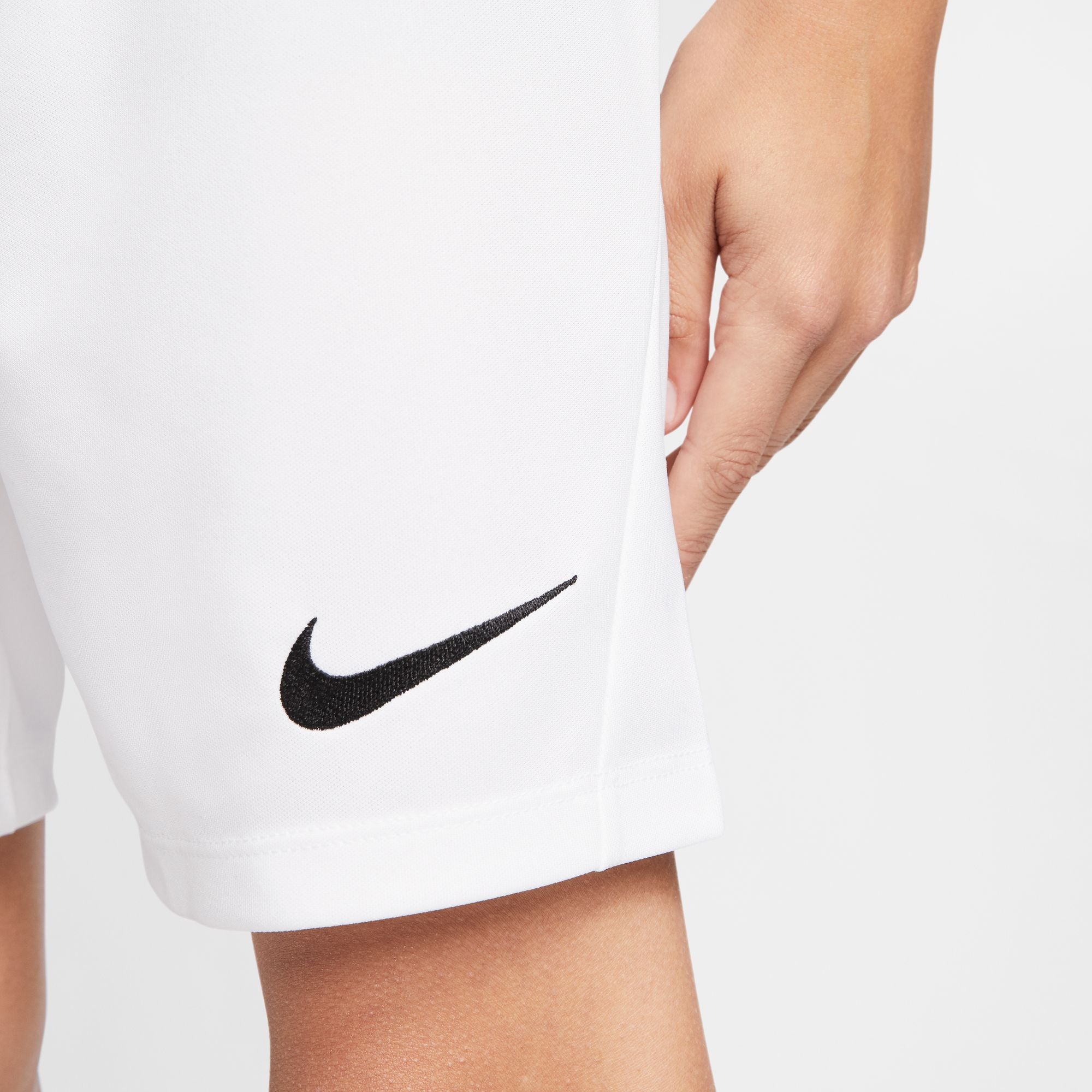 Nike Dri FIT Park III Short in White/Black